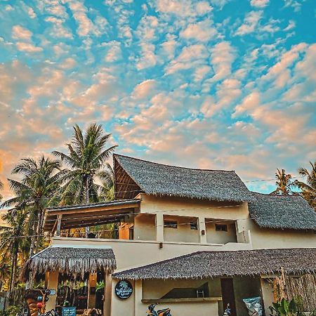 Haole Surf Hostel General Luna  Extérieur photo